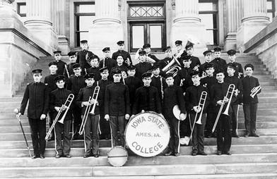 File:Iowa State Marching Band (1909).jpg