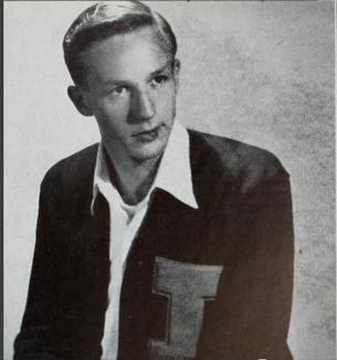 File:Ken Menke, c. 1947.jpg