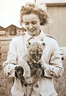 Mary Meader ile tiger.jpg