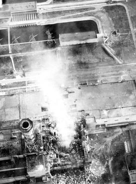 File:Chernobyl burning-aerial view of core.jpg