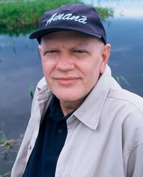 <span class="mw-page-title-main">José Márcio Ayres</span> Brazilian primatologist and conservationist (1954–2003)