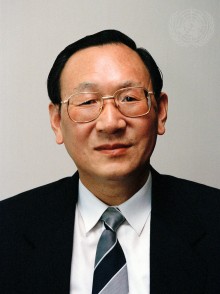 <span class="mw-page-title-main">Qin Huasun</span> PRC politician and spokesperson