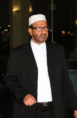 <span class="mw-page-title-main">Man Haron Monis</span> Iranian-Australian Sunni Muslim and terrorist