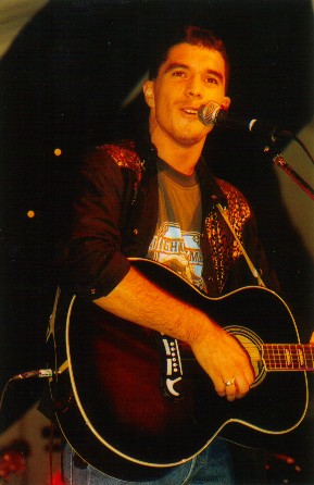 <span class="mw-page-title-main">Glen Moffatt</span> Musical artist