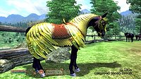 A horse stands lengthwise, showing sweeping feathers of yellow-colored armor across the buttock, mane, and chest atop an undercoat of diamond-patterned mail.
