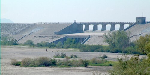 Director Harold Ramis filmed much of the episode at a site near Hansen Dam, deemed "the bleakest lake [they could] find."