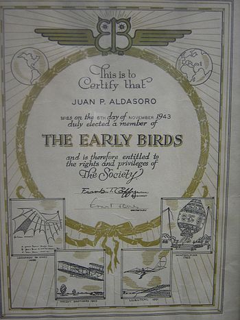 Certificate that recognizes Juan Pablo Aldasoro as a member of the Early Birds of Aviation, 1943.