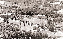 Campus în anii 1930.