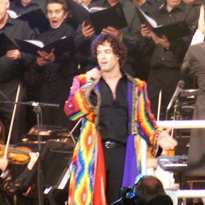 Mead performing at Andrew Lloyd Webber's Birthday in the Park, September 2008