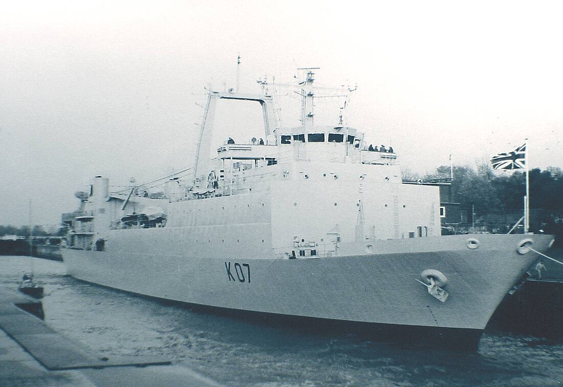 HMS Challenger (K07)