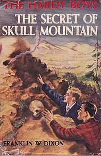 <i>The Secret of Skull Mountain</i> book by Franklin W. Dixon