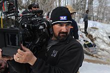 Уил Барат снима на снимачната площадка на Frozen през 2010 година.