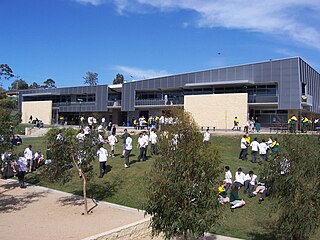 <span class="mw-page-title-main">Mount Waverley Secondary College</span> School in Australia