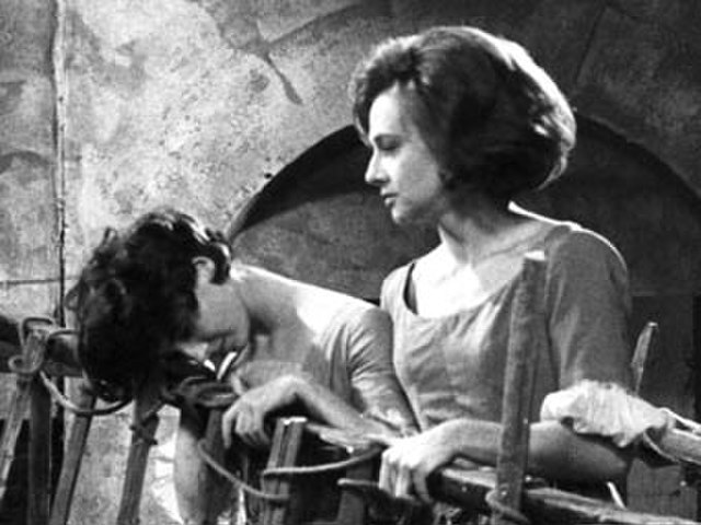Susan Foreman and Barbara Wright are en route to execution by the guillotine. Susan's role as a damsel in distress was criticised.