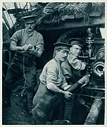 Illustrated War News, Dec. 23, 1914, page 38, right side - British Gunners in Action at the Front