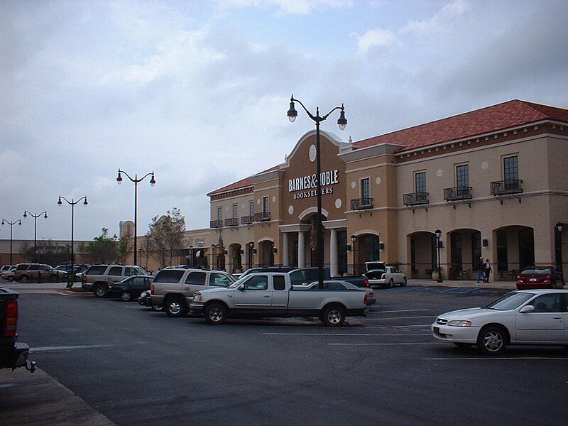 File:Barnes & Noble Eastern Shore Centre.jpg