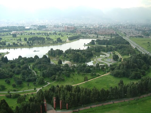 Aerial view of Simón Bolívar Park