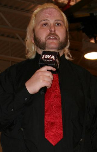 <span class="mw-page-title-main">Ian Rotten</span> American professional wrestler and promoter