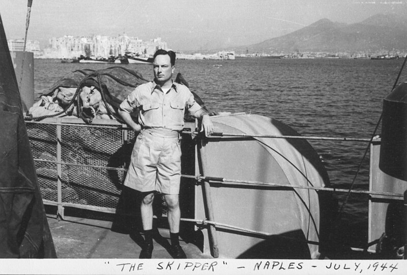 File:LT. Commander A.A. Hero, DE 337, Naples, Italy, 1944.jpg