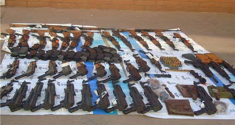 File:Weapons Seized Naco Sonora 20 Nov 2009.jpeg