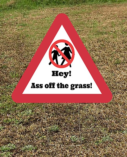 File:Ass off the grass yard sign.jpg