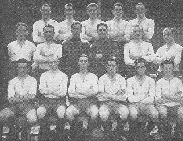 File:Brentford FC, 1925-26 team photograph.jpg