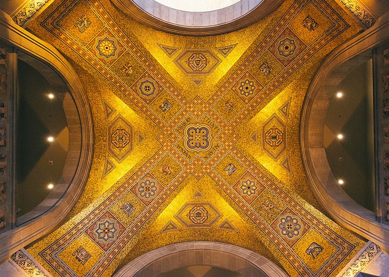 File:Royal Ontario Museum Rotunda Ceiling.jpeg