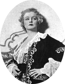 Evelyn Laye, the Piccadilly's first leading lady (1923 photograph) Evelyn-Laye-1923.png