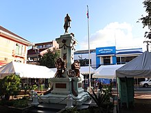 Plaza De Revolucion Lucban Municipal Hall, Plaza De Revolucion (Quezon Avenue, Lucban, Quezon; 10-09-2022).jpg