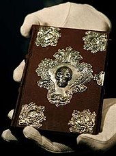 The Moonstone edition of the book was auctioned in December 2007. The Tales of Beedle the Bard.jpg