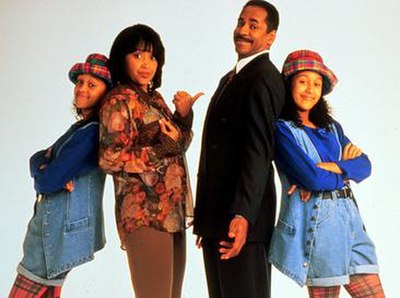 The main original cast of Sister, Sister (from left to right), Tia Mowry, Jackée Harry, Tim Reid, and Tamera Mowry as Tia and Lisa Landry and Ray and 