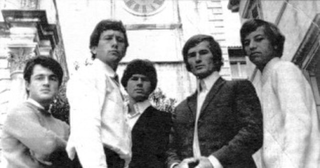 Džentlmeni in 1967 on the Hvar island, from left to right: Branko "Čutura" Marušić, Mihajlo Simikić, Dragi Jelić, Žika Jelić, and Velibor "Boka" Bogda