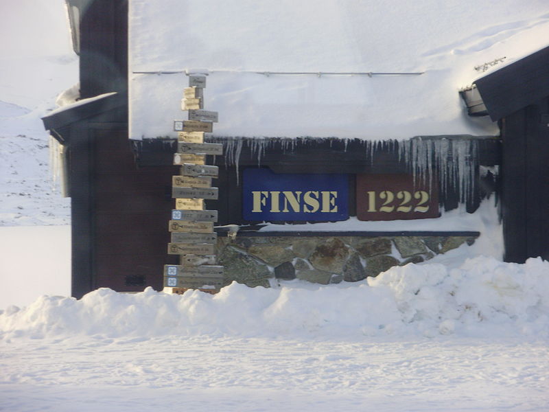 File:Finse trainstation Norway.jpg