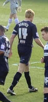 Roberts playing for Stevenage in March 2013 MarkRobertsStevenagevsCrawley.png