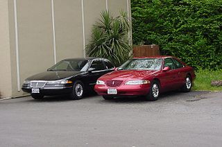 Lincoln Mark VIII Motor vehicle