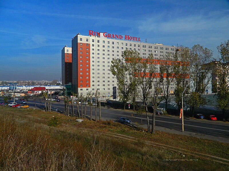 File:Rin Grand Hotel.jpg