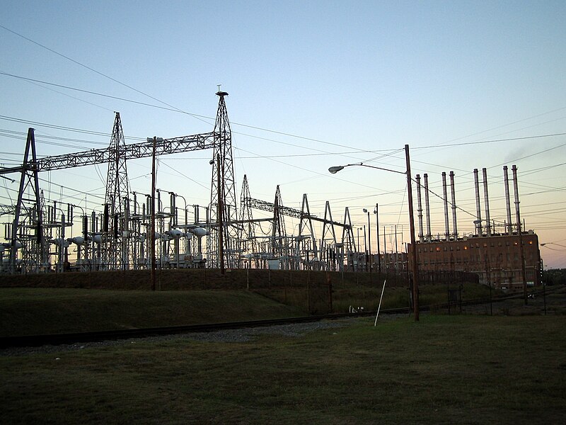 File:Mountain Island Hydroelectric Station-kmf.JPG