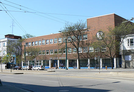 Outside The Scott Mission, Toronto, May 17, 2007 The Scott Mission.jpg