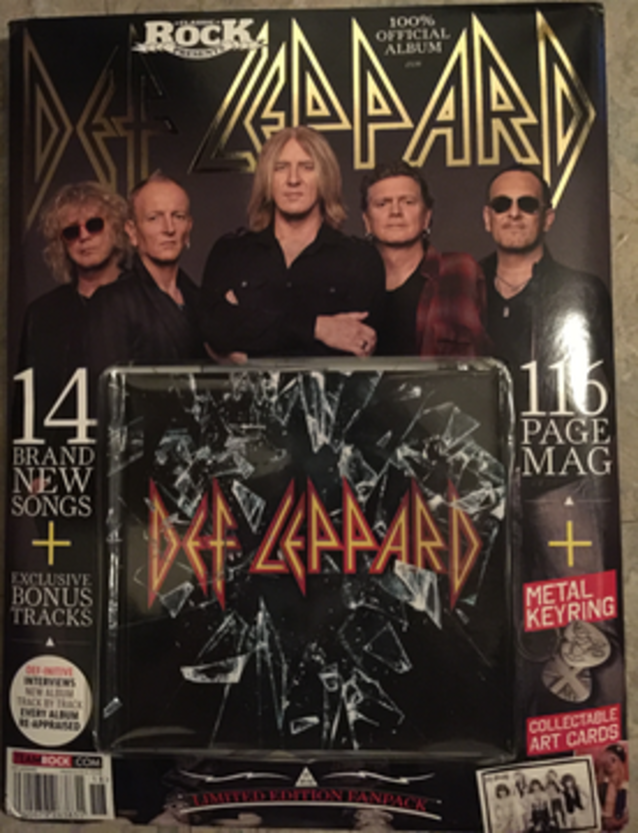 Def leppard animal. Фил Коллен Def Leppard. Def Leppard альбомы. Деф леппард обложки альбомов. Def Leppard логотип.