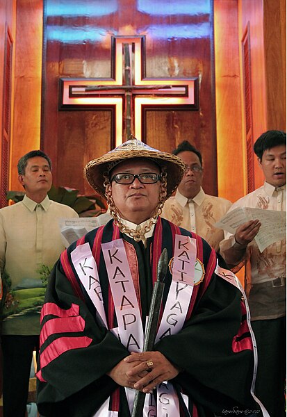 File:First AIM Pilipinas Bishop.jpeg