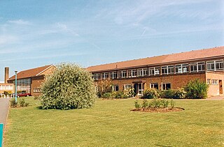 <span class="mw-page-title-main">Riddlesdown Collegiate</span> Academy in Purley, London, England