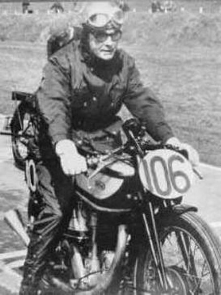 Frith demonstrating a 1930s Manx Norton at the Vintage Motor Cycle Club's Founder's Day rally, race meeting and parade gathering, 27 April 1969 at Mal