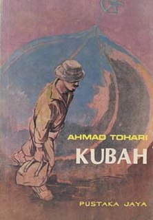 <i>Kubah</i> Book by Ahmad Tohari