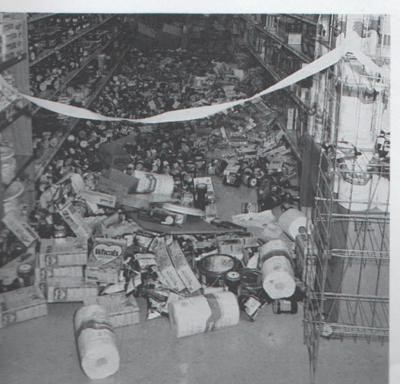 A store in disarray following the 1989 Loma Prieta earthquake