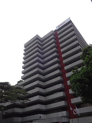 PLDT Locsin Gebäude (Makati Avenue, Makati)(2017-04-27).jpg