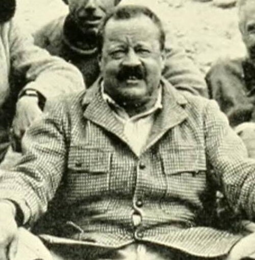 Bruce as leader of the 1922 Everest expedition