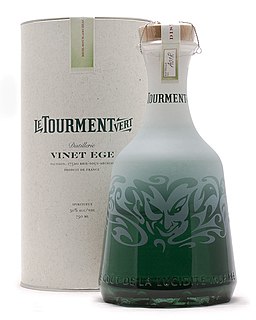 Le Tourment Vert French liqueur similar to absinthe, created in 2007