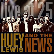 Hueylewis liveat25.jpg