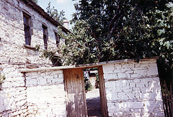 Typisches Steinhaus in Radimisht