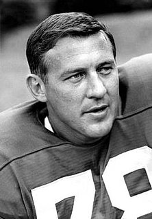 <span class="mw-page-title-main">Darris McCord</span> American football player (1933–2013)